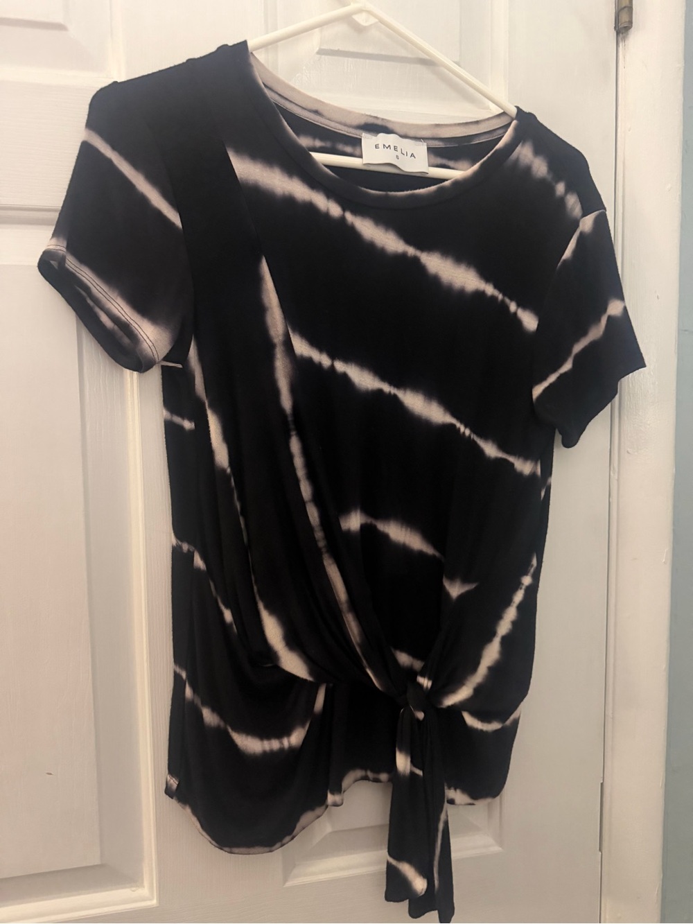 Emelia Black Tie Dye Side Tie Top Women’s Small Short Sleeve